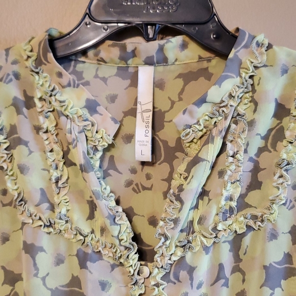 Fossil Top - Picture 2 of 5